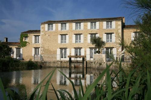 Logis Hotel Le Moulin De Chalons 르구아 외부 사진
