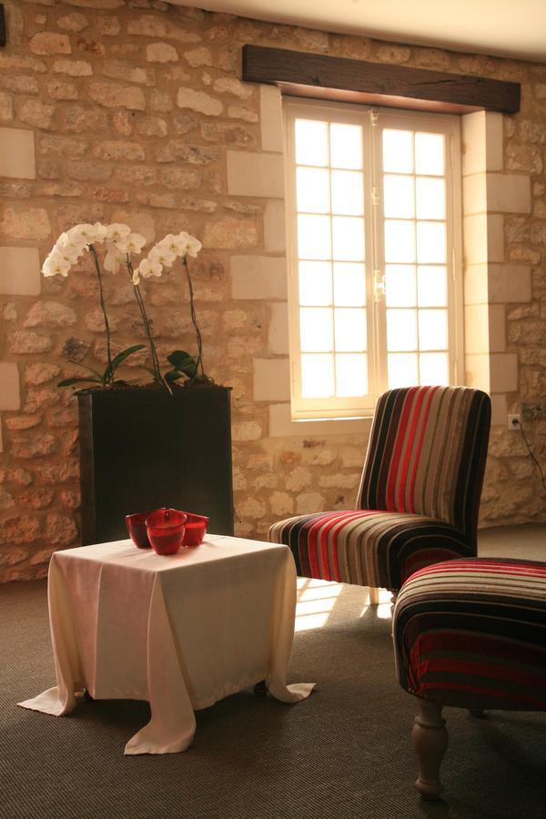 Logis Hotel Le Moulin De Chalons 르구아 외부 사진
